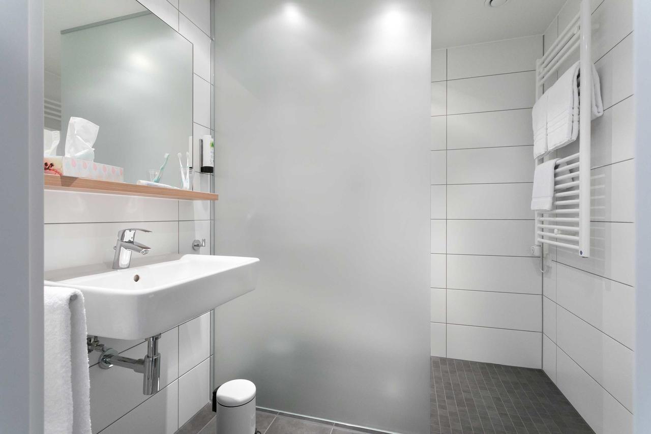 Hotel Kern Garni Walddorf  Екстериор снимка